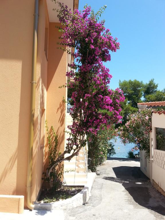 Holiday Home Milenka Rogoznica  Exterior foto